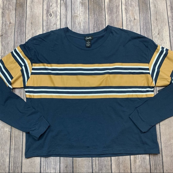 💎5/$25💎 justify striped tee - Picture 1 of 4